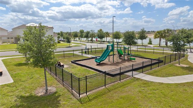 15239 LAKE LAMONIA STREET, Winter Garden, FL 34787