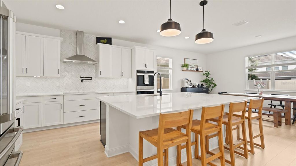 Image 3 of property listing at 15239 LAKE LAMONIA STREET, Winter Garden, FL 34787