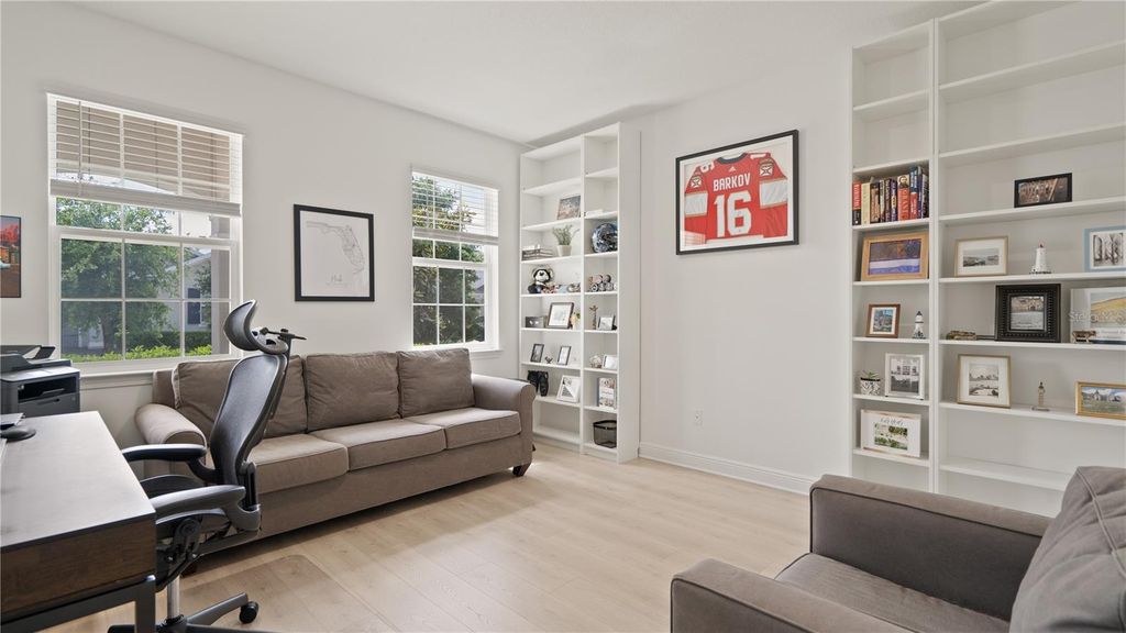 Image 33 of property listing at 15239 LAKE LAMONIA STREET, Winter Garden, FL 34787