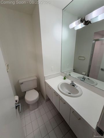 31033 Evergreen Court, Farmington Hills, MI 48331