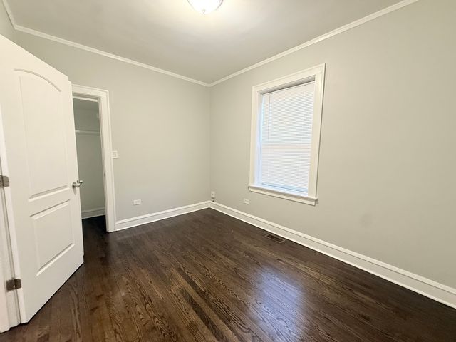 7239 S Campbell Avenue 1, Chicago, IL 60629