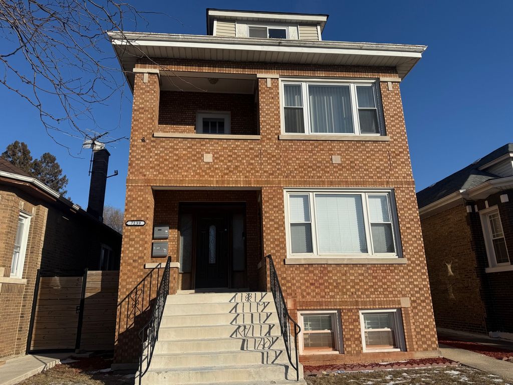 7239 S Campbell Avenue 1, Chicago, IL 60629
