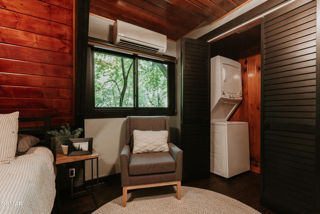 1155 Ski Mountain Road, Gatlinburg, TN 37738