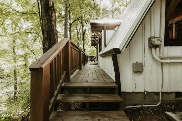 1155 Ski Mountain Road, Gatlinburg, TN 37738