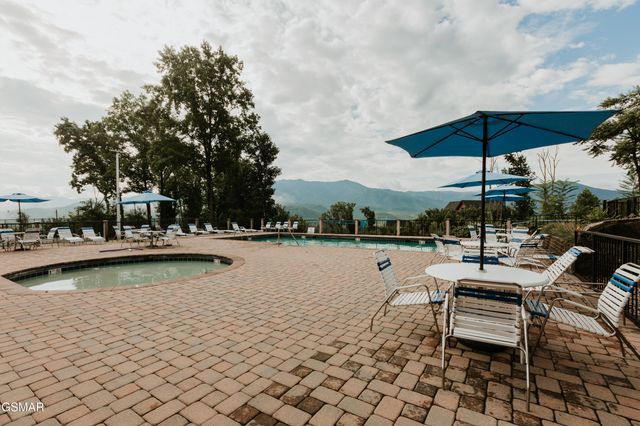 1155 Ski Mountain Road, Gatlinburg, TN 37738