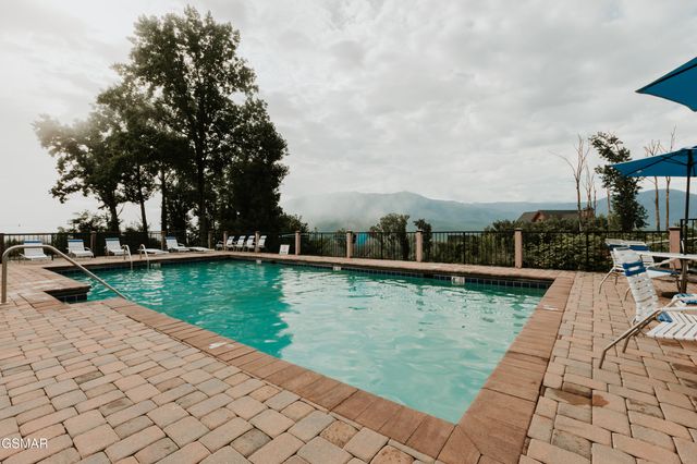 1155 Ski Mountain Road, Gatlinburg, TN 37738