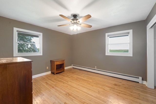 4211 County Road Kw, Port Washington, WI 53074