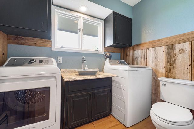 4211 County Road Kw, Port Washington, WI 53074