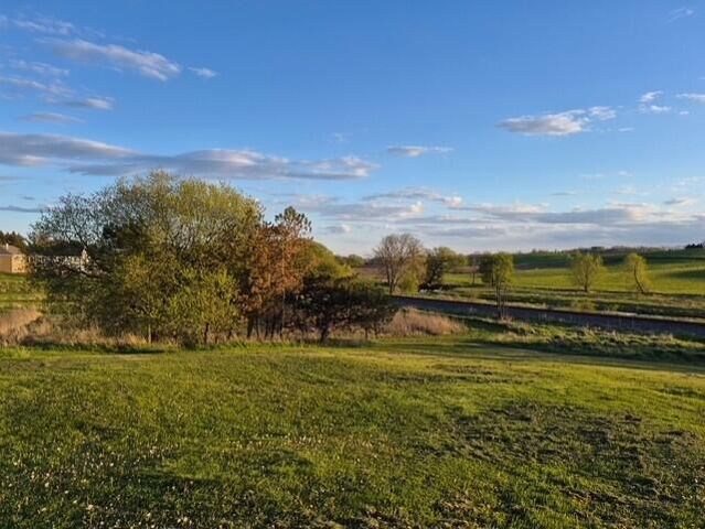 4211 County Road Kw, Port Washington, WI 53074