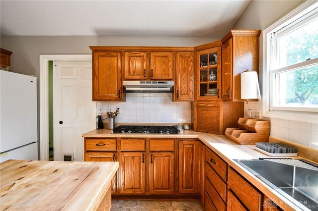 3386 Fairwood Drive, Beavercreek, OH 45432
