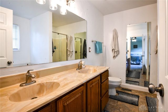 3386 Fairwood Drive, Beavercreek, OH 45432