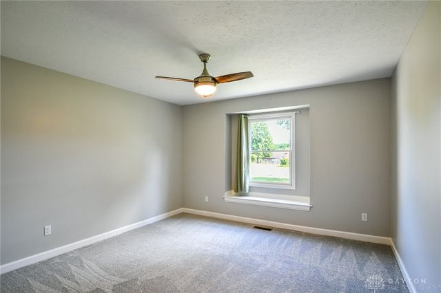 3386 Fairwood Drive, Beavercreek, OH 45432