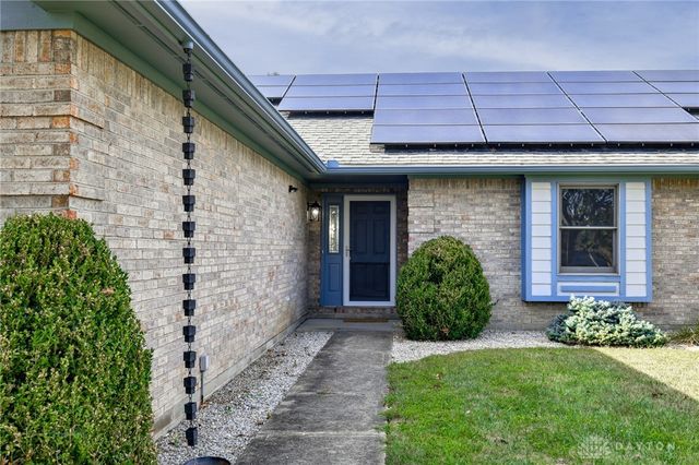 3386 Fairwood Drive, Beavercreek, OH 45432