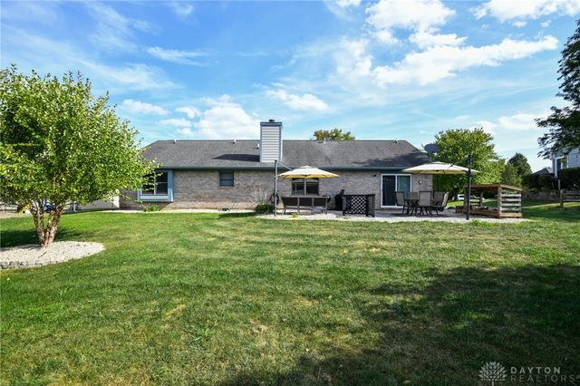 3386 Fairwood Drive, Beavercreek, OH 45432