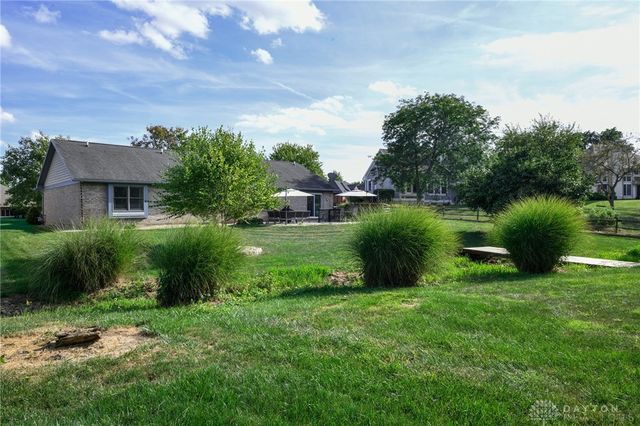 3386 Fairwood Drive, Beavercreek, OH 45432