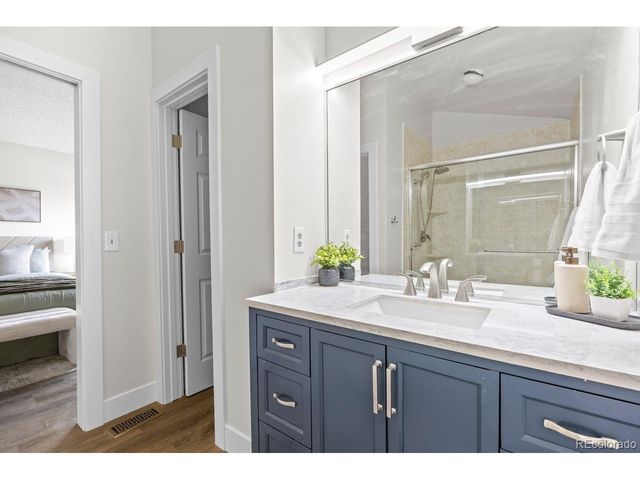 5948 S Van Gordon St, Littleton, CO 80127