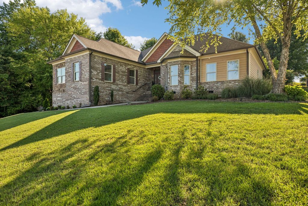 3579 Hawks Creek Drive, Apison, TN 37302