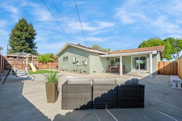 816 Bowen Avenue, Modesto, CA 95350