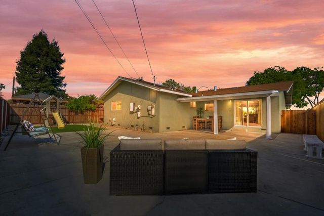 816 Bowen Avenue, Modesto, CA 95350