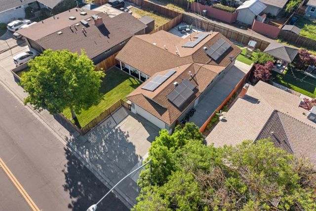 816 Bowen Avenue, Modesto, CA 95350