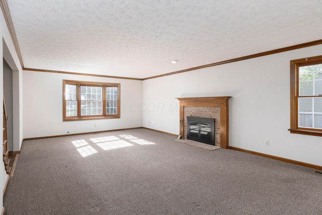 11388 Huntington Way NW, Pickerington, OH 43147