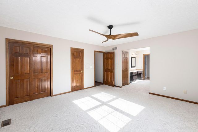 11388 Huntington Way NW, Pickerington, OH 43147