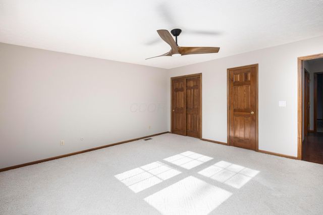 11388 Huntington Way NW, Pickerington, OH 43147