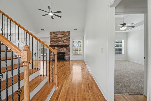 2530 Tellyman Ave, Murfreesboro, TN 37130