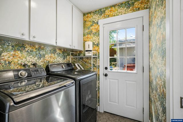 390 Kevin Ct S, Salem, OR 97306