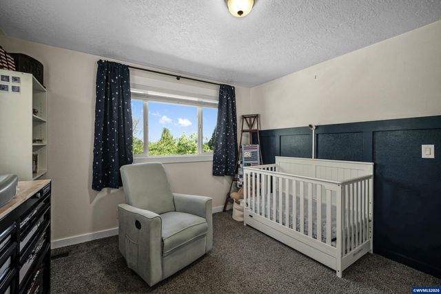 390 Kevin Ct S, Salem, OR 97306