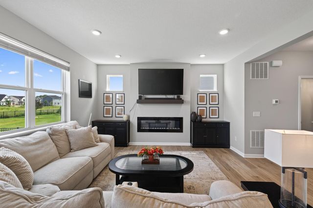1225 Orchard Court, Waconia, MN 55387