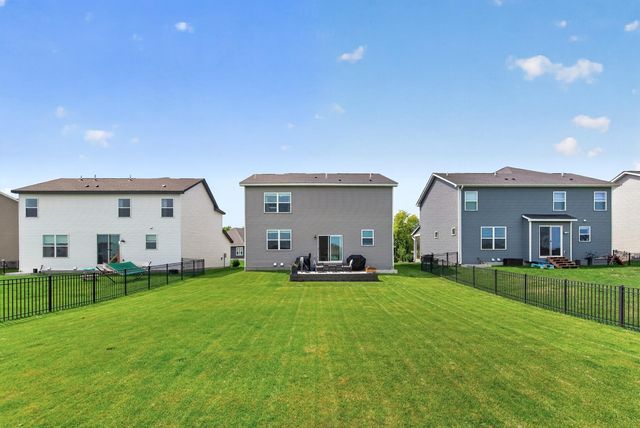1225 Orchard Court, Waconia, MN 55387