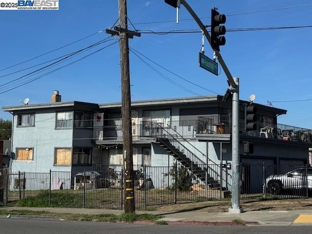 2805 106th Ave, Oakland, CA 94605