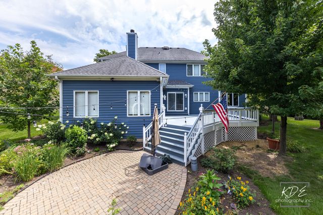 940 Burnham Court, Aurora, IL 60502