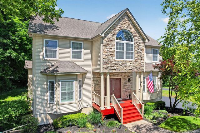 44 Duncan Avenue, Cornwall On Hudson, NY 12520