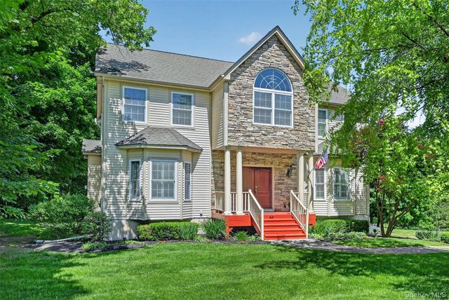 44 Duncan Avenue, Cornwall On Hudson, NY 12520