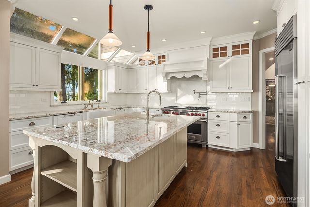 13021 13th Avenue NW, Seattle, WA 98177