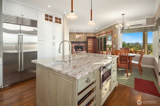 13021 13th Avenue NW, Seattle, WA 98177