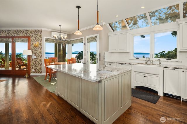 13021 13th Avenue NW, Seattle, WA 98177