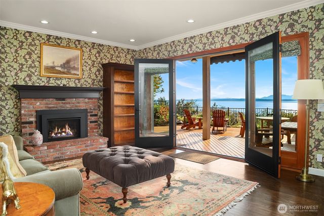 13021 13th Avenue NW, Seattle, WA 98177
