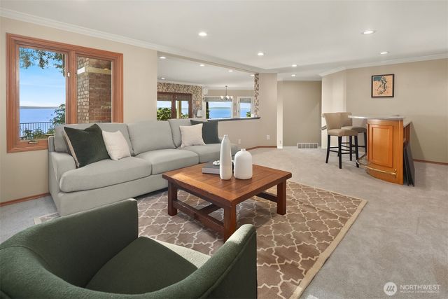 13021 13th Avenue NW, Seattle, WA 98177
