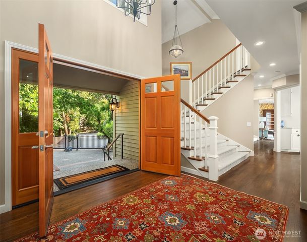 13021 13th Avenue NW, Seattle, WA 98177