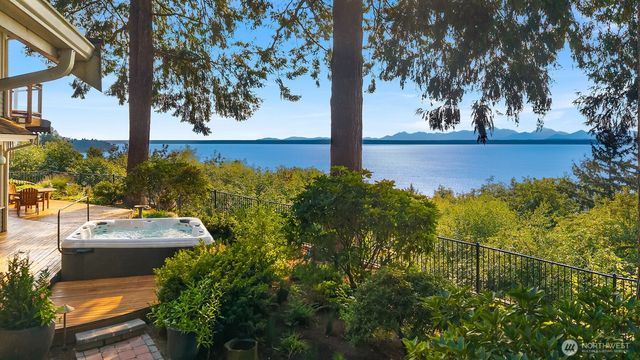13021 13th Avenue NW, Seattle, WA 98177