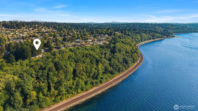 13021 13th Avenue NW, Seattle, WA 98177
