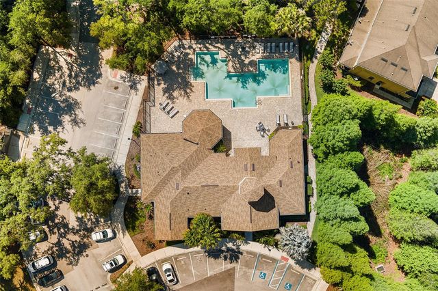 13922 SNAPPER FIN LANE, Tampa, FL 33637