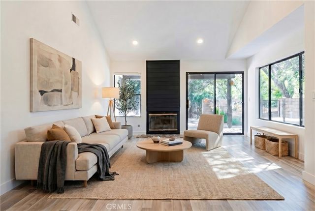 9138 Tujunga Canyon 6, Tujunga, CA 91042