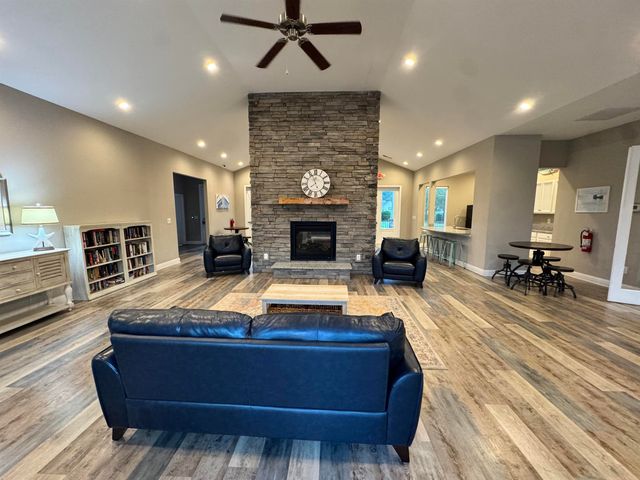 736 Salerno Cir Apt D, Myrtle Beach, SC 29579