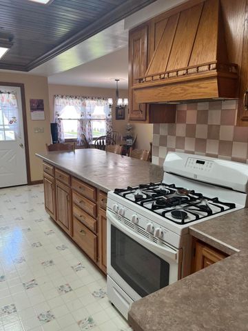 6315 W 147th Avenue, Crown Point, IN 46307
