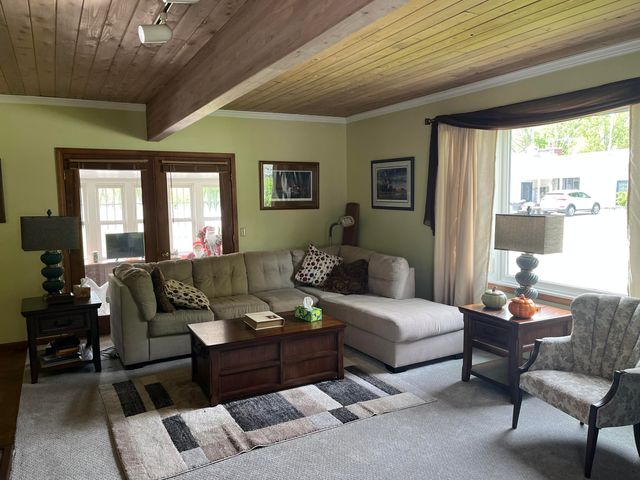 6315 W 147th Avenue, Crown Point, IN 46307