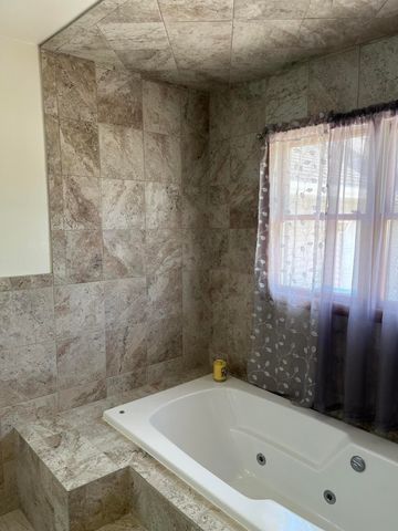6315 W 147th Avenue, Crown Point, IN 46307